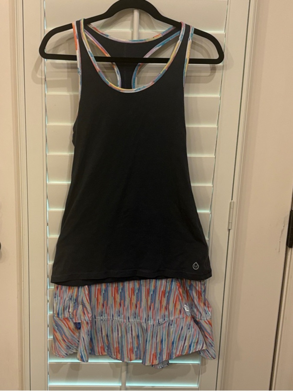2 Piece Set Tasc multicolor Athletic Top and Tennis Workout Skirt Set - Medium